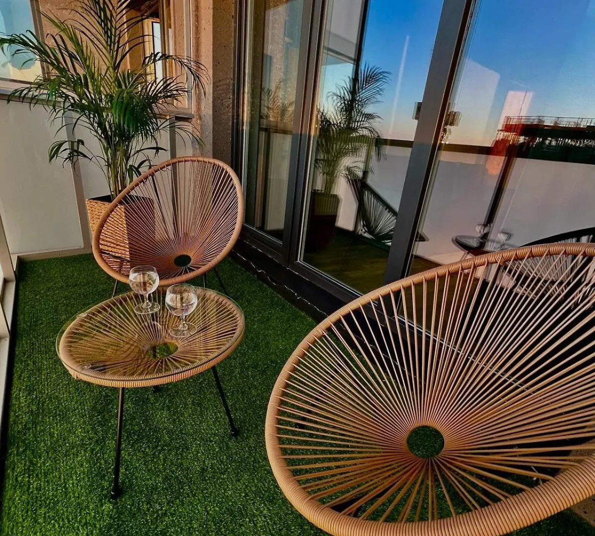 Intelliparts Q Apartment Wroclaw